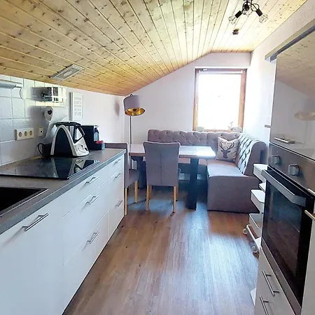 Apartment Sonnen-juwel - Hallenbad-sauna-2 Getrennte Schlafbereiche-direkt An Der Skipiste Missen-Wilhams